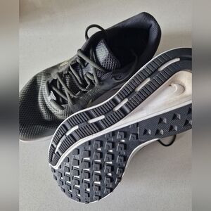 Nike Run Swift 2 men's road running shoes 12 green sneaker